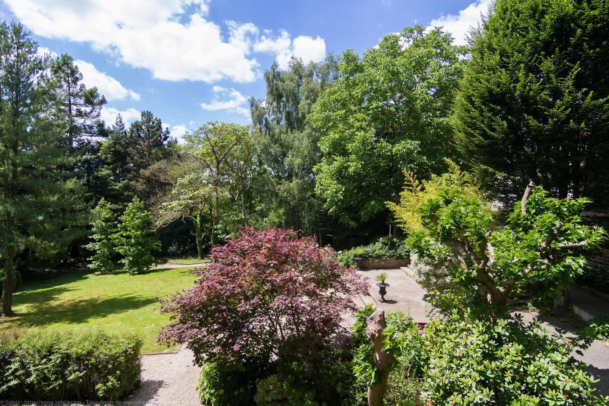 Logis Hotel Du Chateau Combourg Luaran gambar